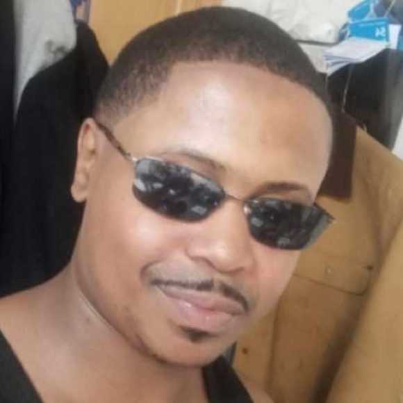 Meet your Posher, Mark - Picture 1 of 1